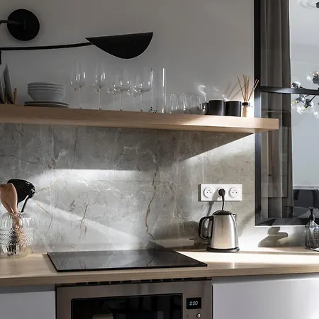 شقة Secret Contemporary Courtyard